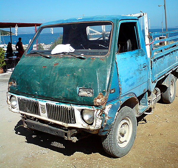 Vår limousine till Episkopi.