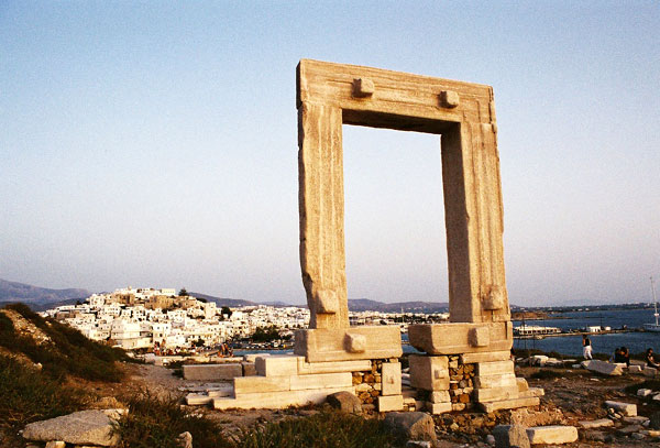 Portára. Naxos.