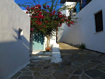 Apollonia. Sifnos.