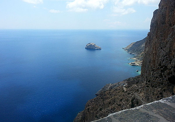 Utsikt från klostret på Amorgos.