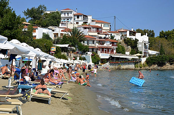 Megali Ammos beach där vi tillbringade dagen på Skiathos.