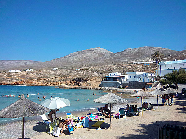 I Emborios finns också en trevlig sandstrand och några tavernor.  Kassos.