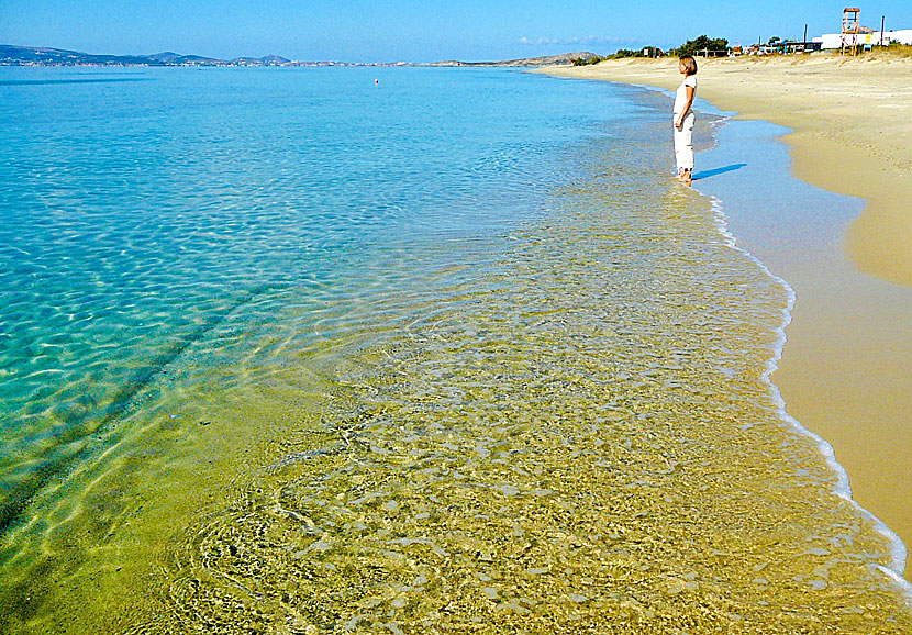 Resa till Naxos i november är mycket trevligt. Plaka beach är tomt på turister, men vattnet är fortfarande varmt. 