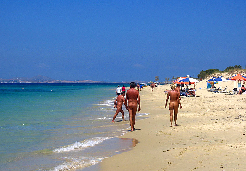 Nudism på Plaka beach på Naxos.